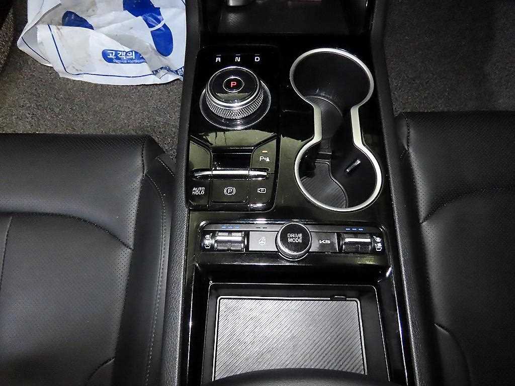 KIA K5 - Vista 12
