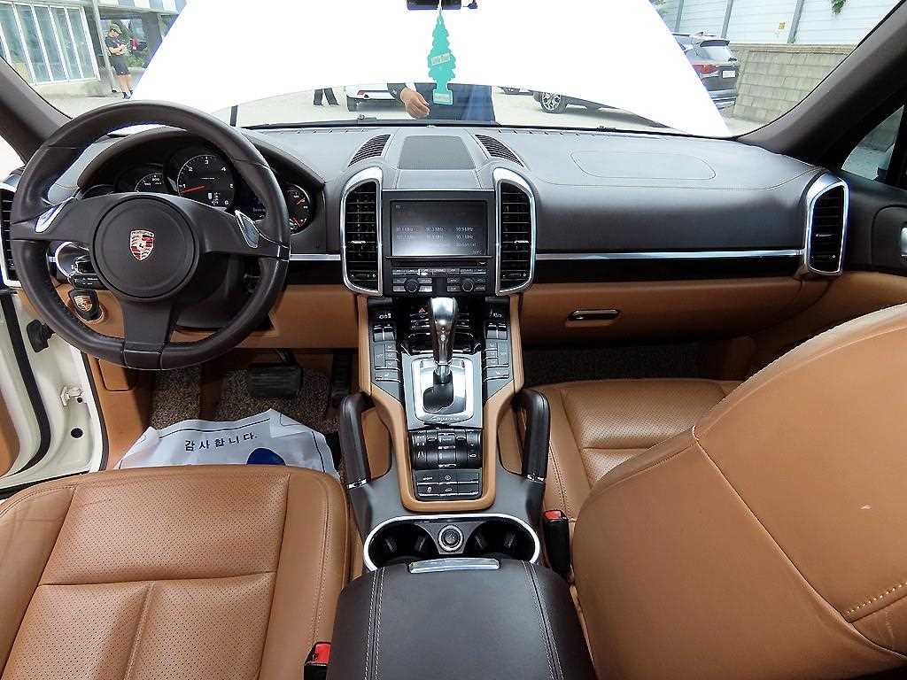 Porsche Cayenne - Vista 7