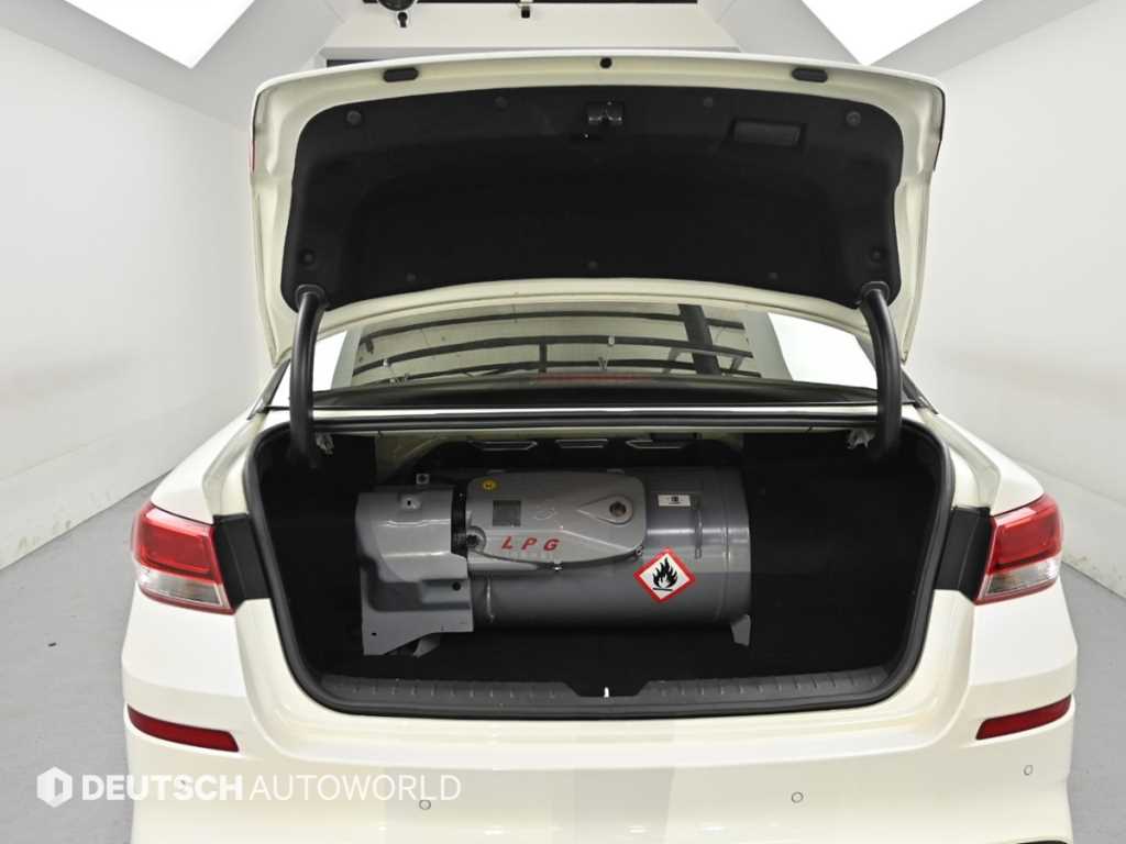 KIA K5 2019 Blanco - Importación desde Corea - HF Imports Iquique - Foto 19