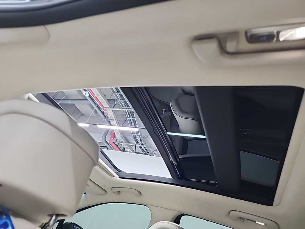 Genesis G80 2025 Verde - Importación desde Corea - HF Imports Iquique - Foto 14