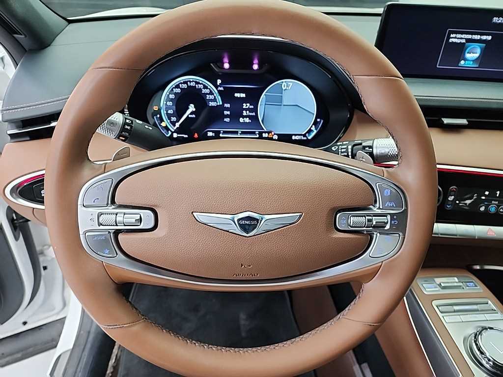 Genesis GV70 - Vista 9