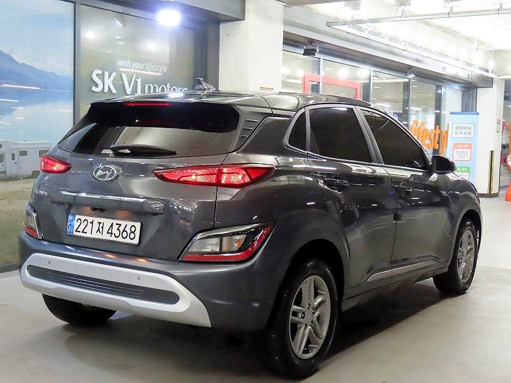 HYUNDAI Kona - Vista 4