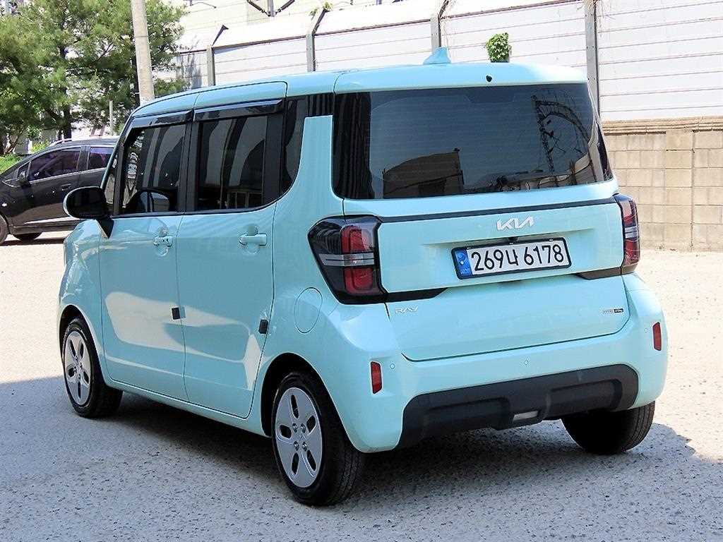 KIA Ray - Vista 3