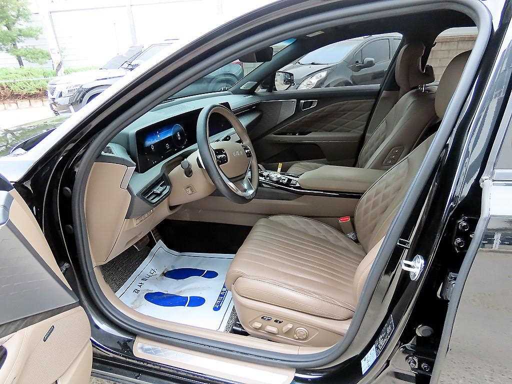 KIA K8 - Vista 5
