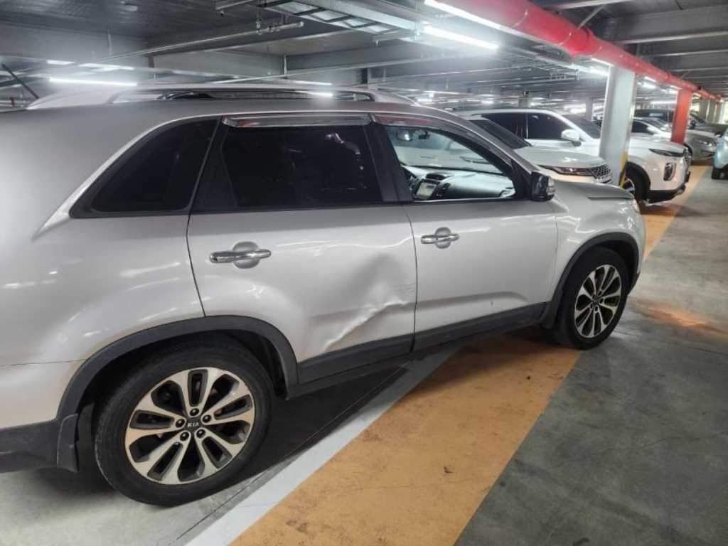 KIA Sorento - Vista 4