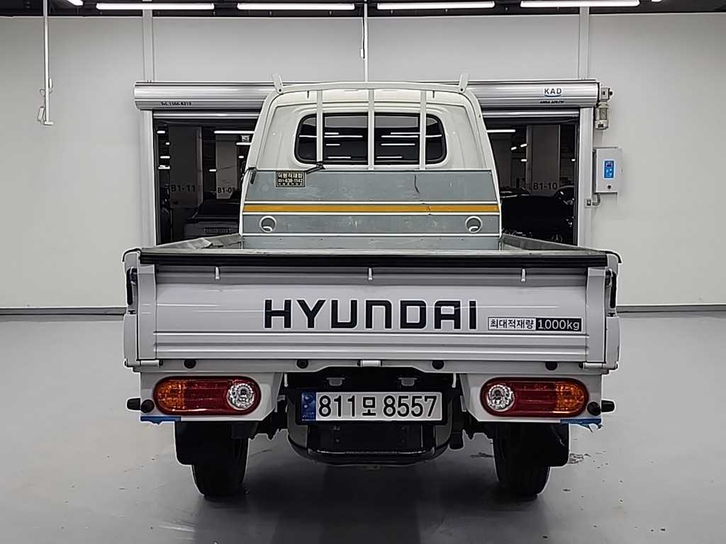 Small Truck Cargo (small) - Vista 3