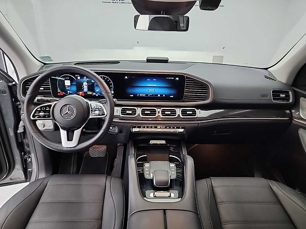 Mercedes Benz GLE Class - Vista 7