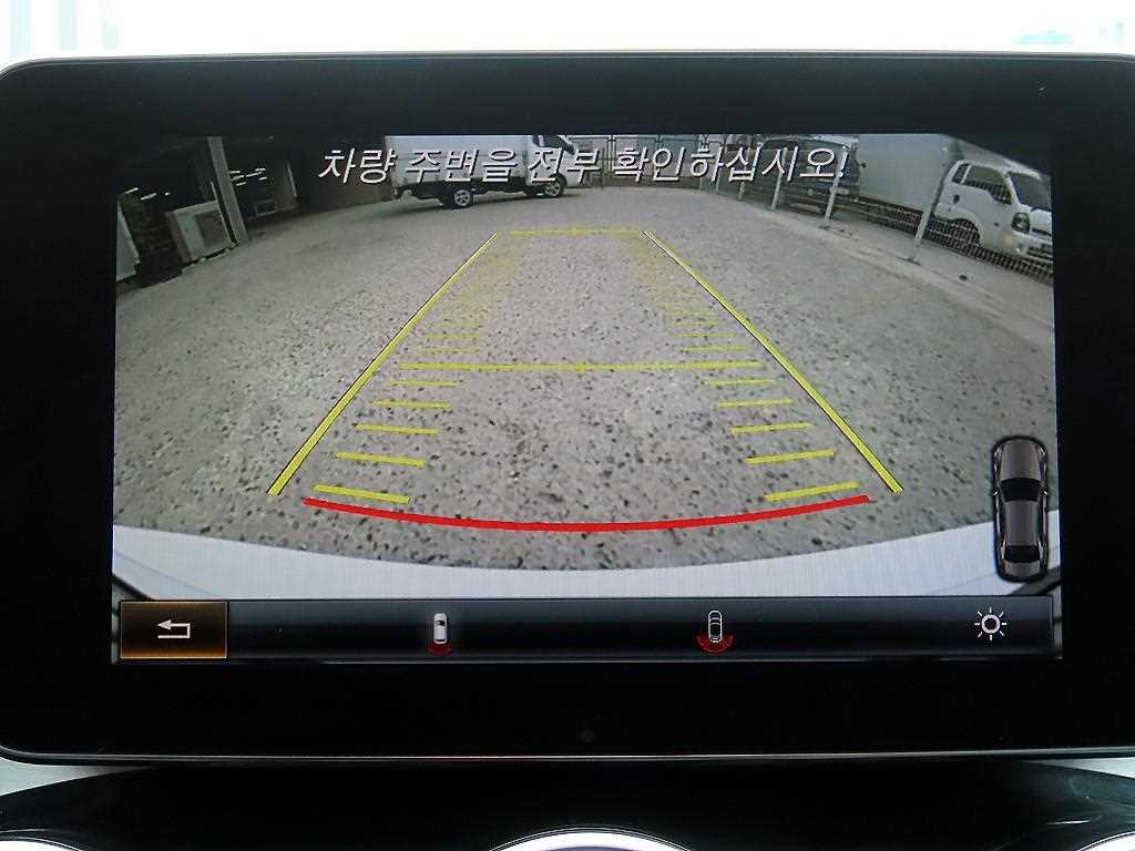 Mercedes Benz C Class 2016 Blanco - Importación desde Corea - HF Imports Iquique - Foto 15