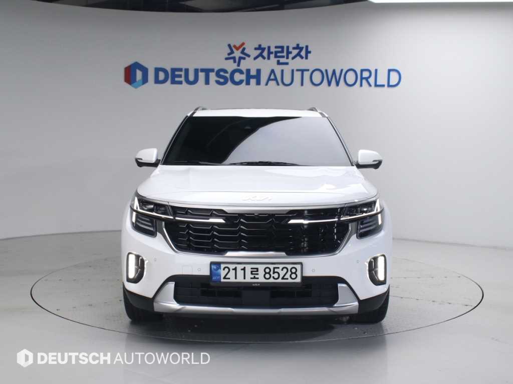 KIA Seltos 2023 Blanco - Importación desde Corea - HF Imports Iquique - Foto 1