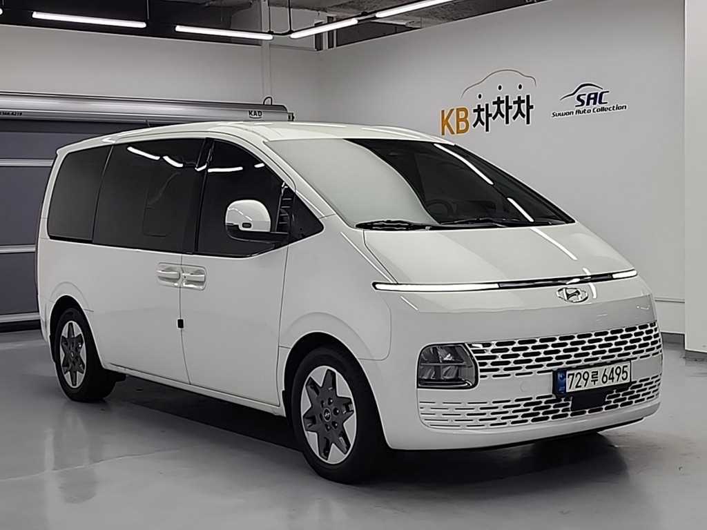 HYUNDAI Staria - Vista 4