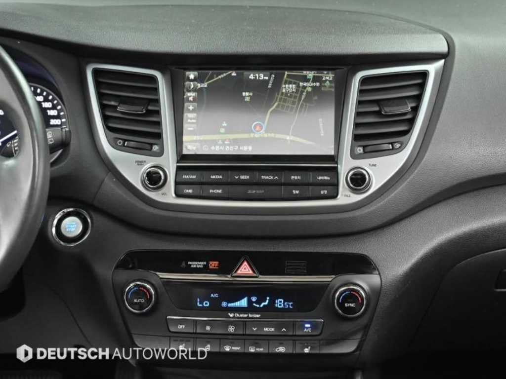 HYUNDAI Tucson 2017 Blanco - Importación desde Corea - HF Imports Iquique - Foto 14