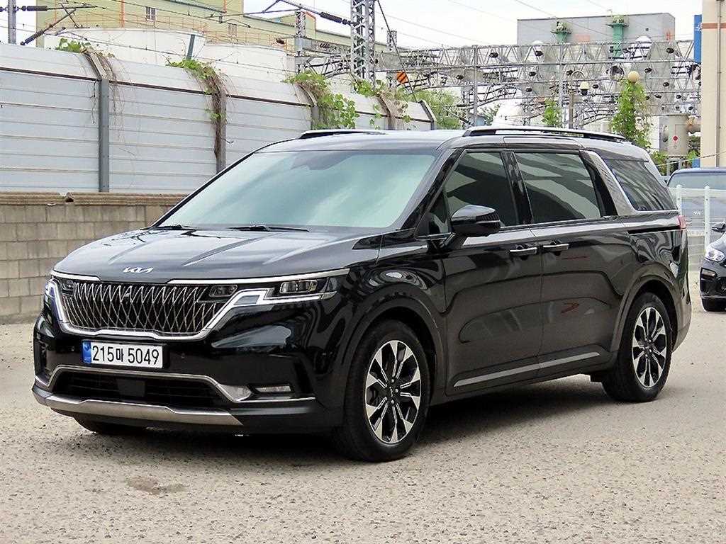 KIA Carnival - Vista 2