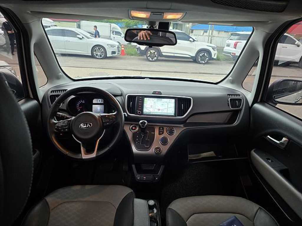 KIA Ray - Vista 5