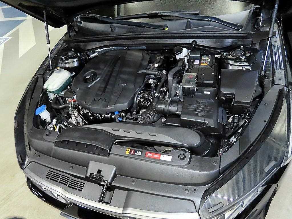 KIA K5 2020 Negro - Importación desde Corea - HF Imports Iquique - Foto 17