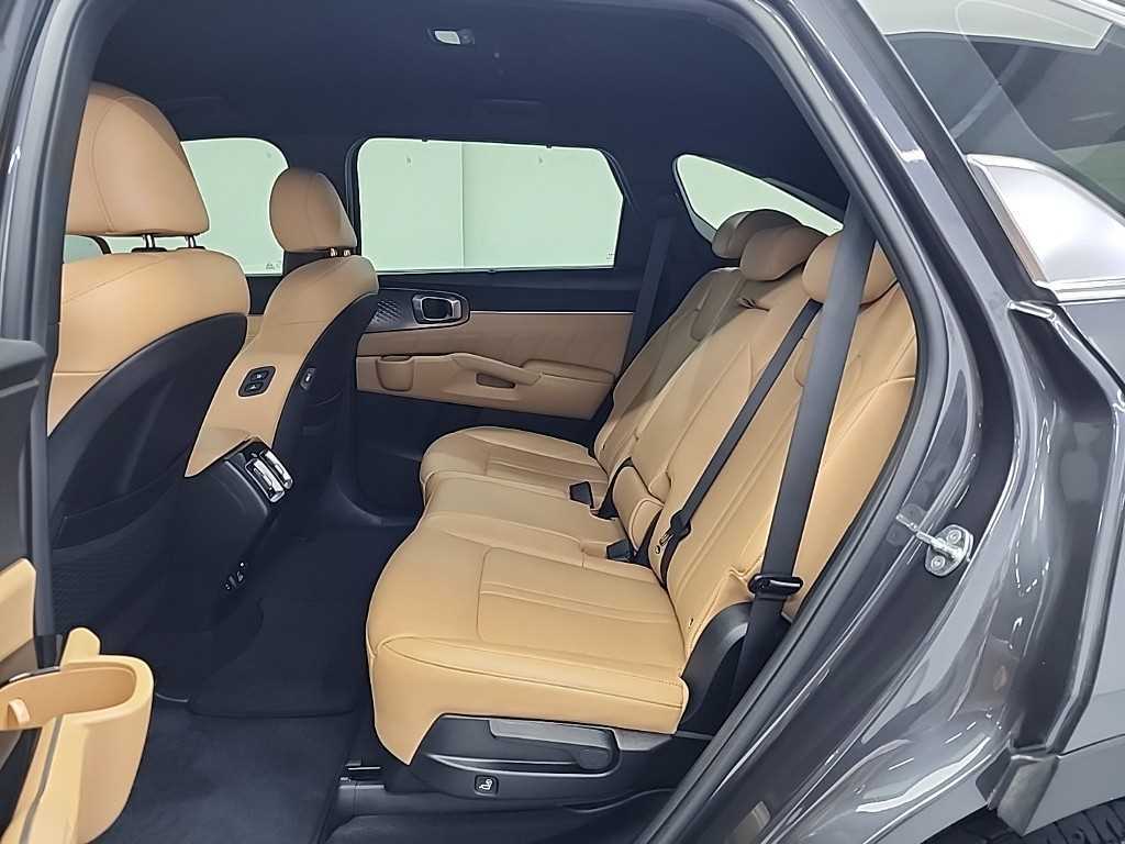 KIA Sorento - Vista 12