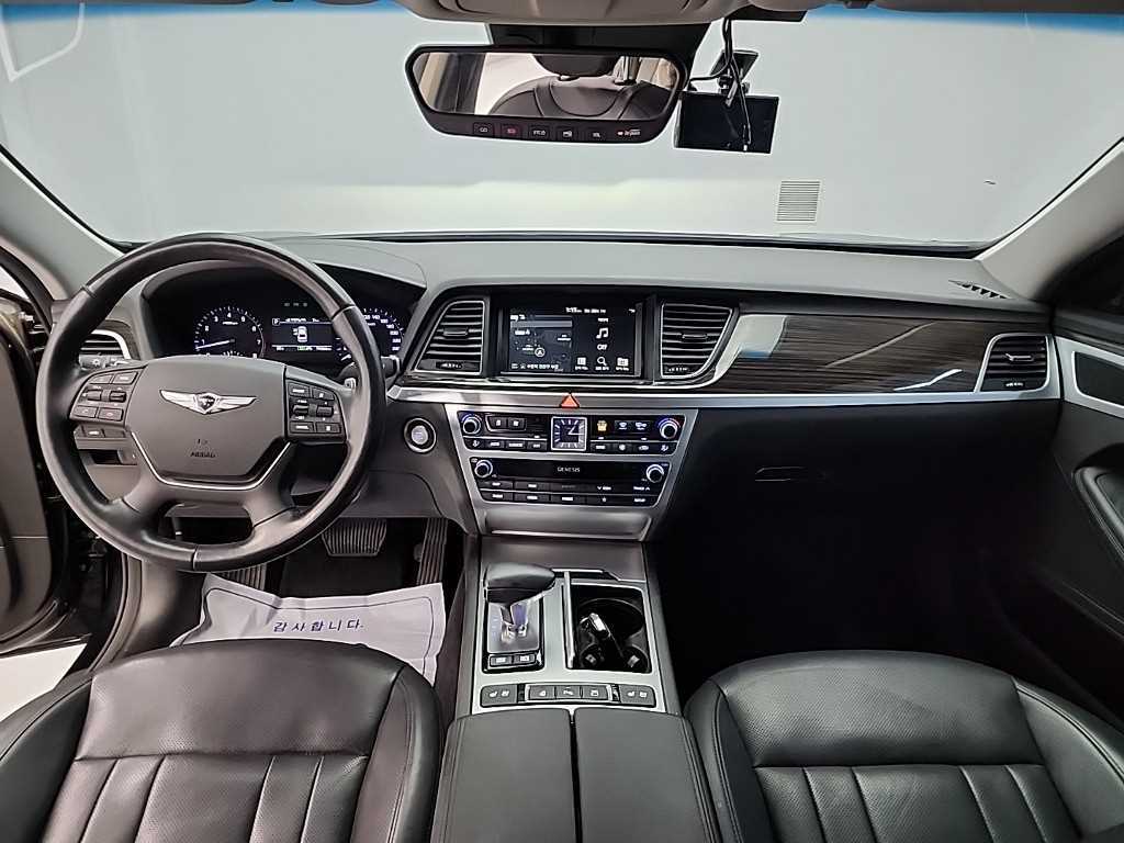 Genesis G80 - Vista 7