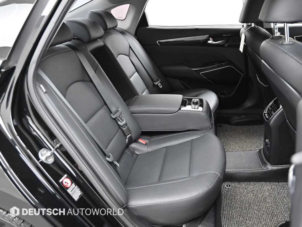 KIA K7 - Vista 12