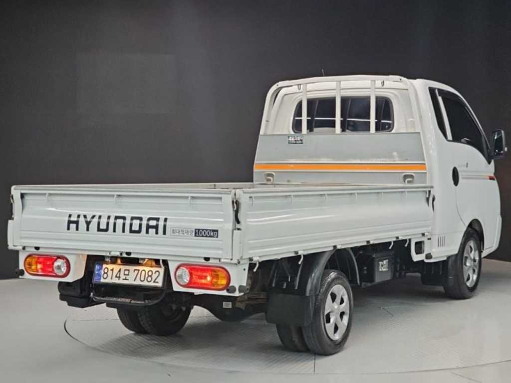 Small Truck Cargo (small) - Vista 4