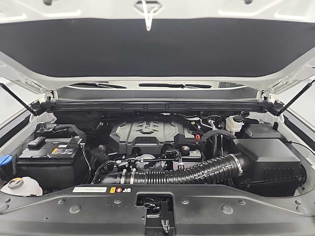 KIA Tasman - Vista 5