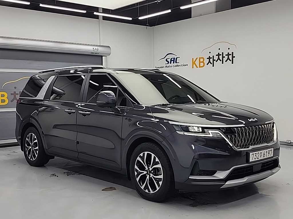 KIA Carnival - Vista 4