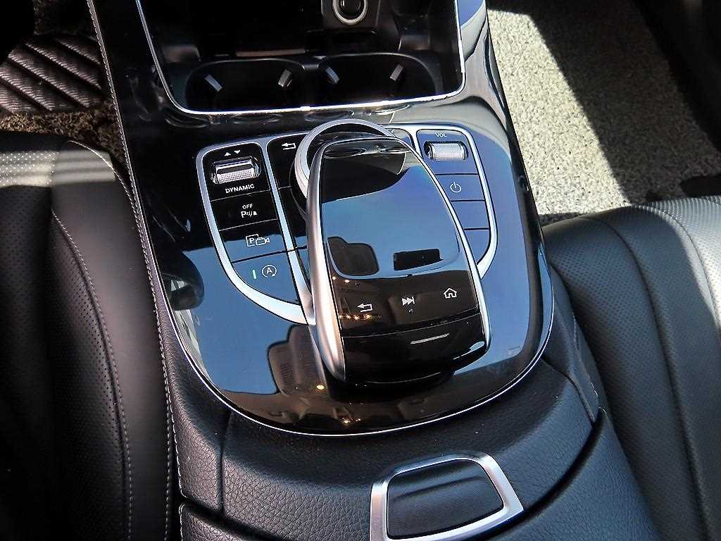 Mercedes Benz E class 2018 Blanco - Importación desde Corea - HF Imports Iquique - Foto 13