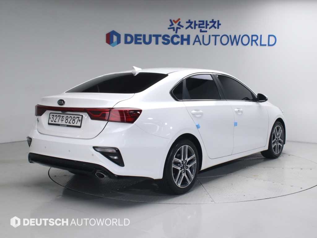 KIA K3 - Vista 2