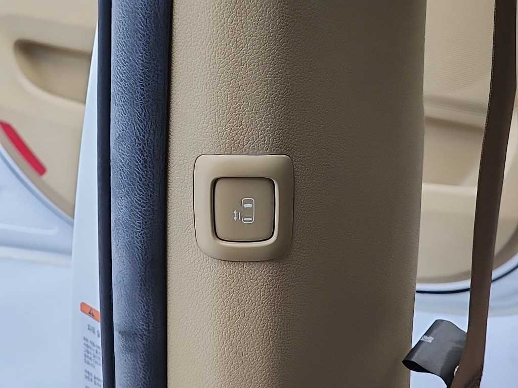 KIA Carnival 2018 - Importación desde Corea - HF Imports Iquique - Foto 14