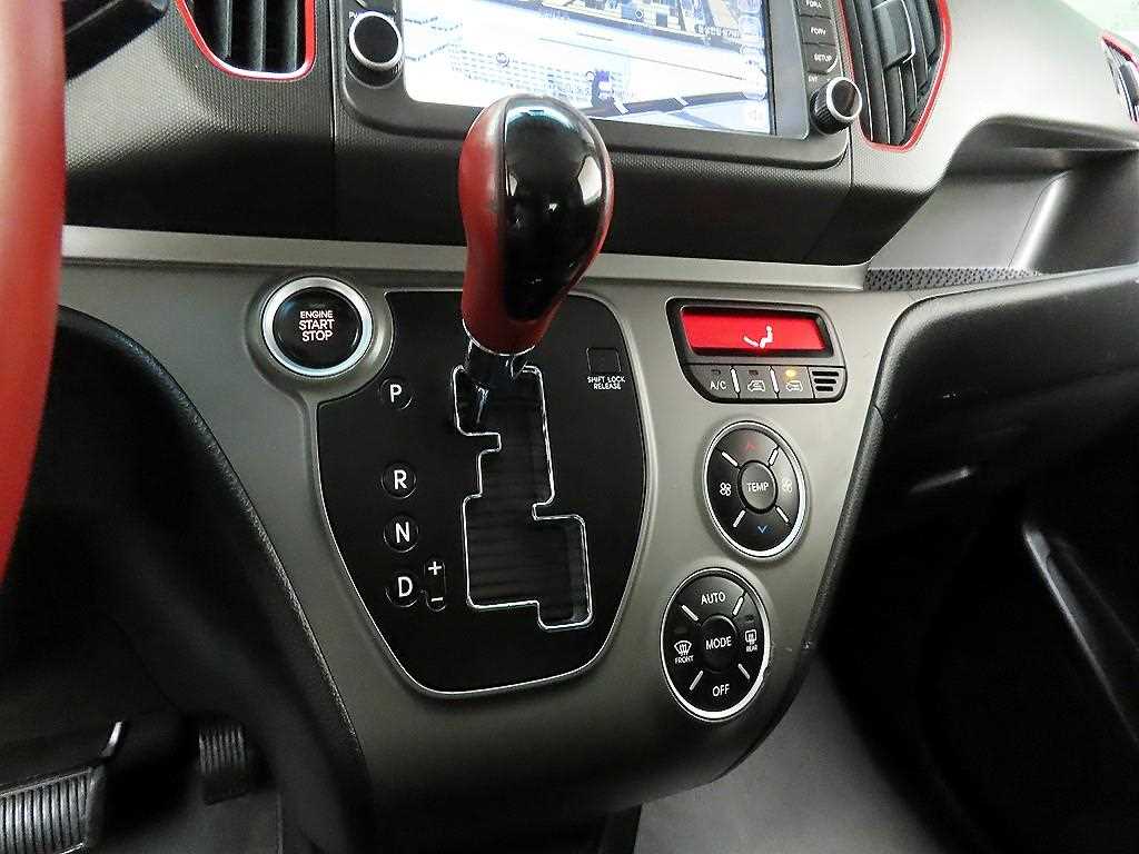 KIA Ray - Vista 10