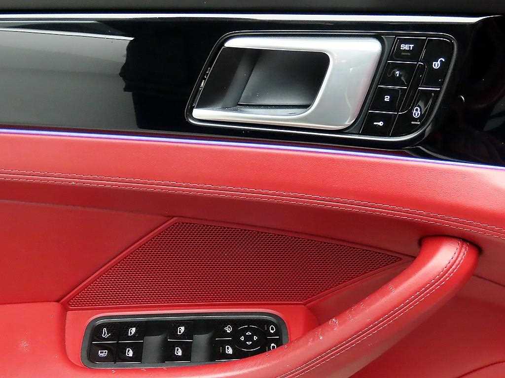 Porsche Panamera - Vista 11