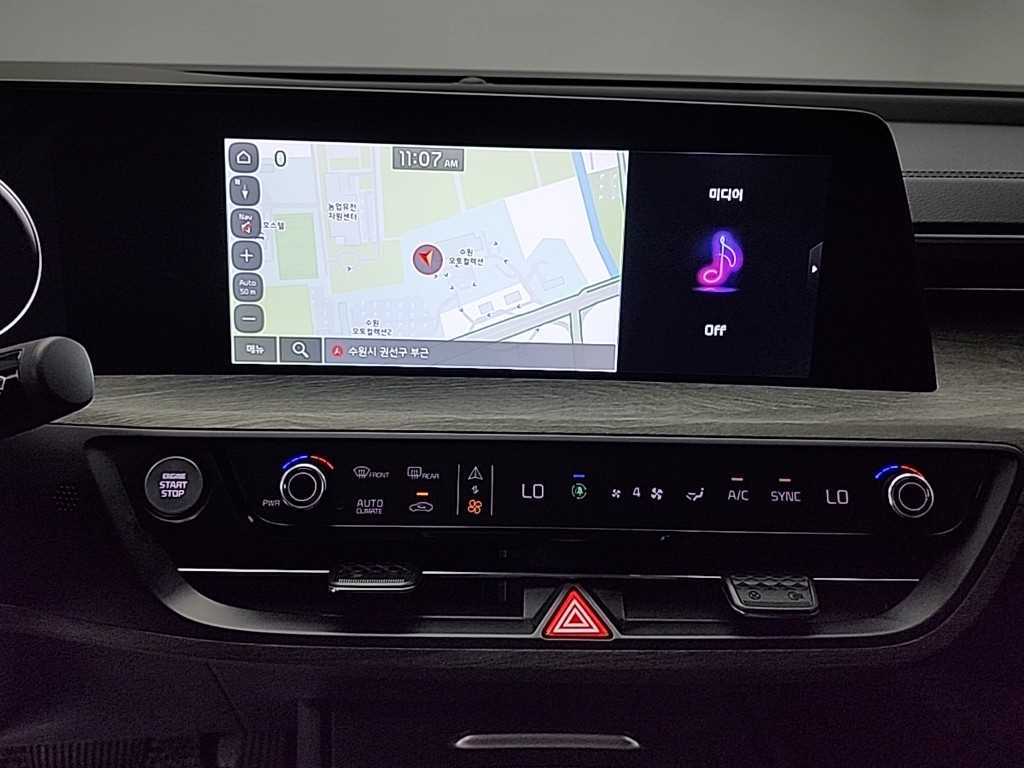 KIA K8 - Vista 5
