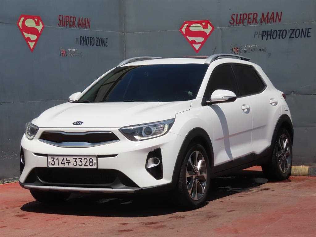 KIA Stonic 2018 Blanco - Importación desde Corea - HF Imports Iquique - Foto 1