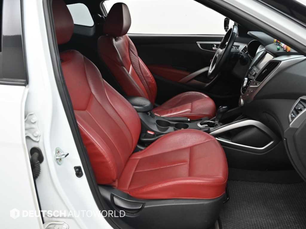 HYUNDAI Veloster - Vista 10