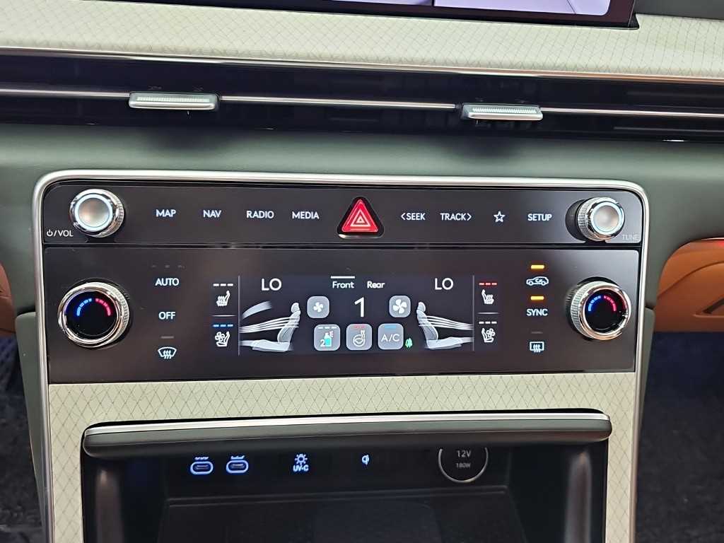 Genesis GV80 - Vista 10
