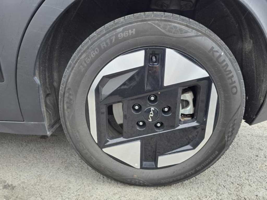 KIA EV3 - Vista 9