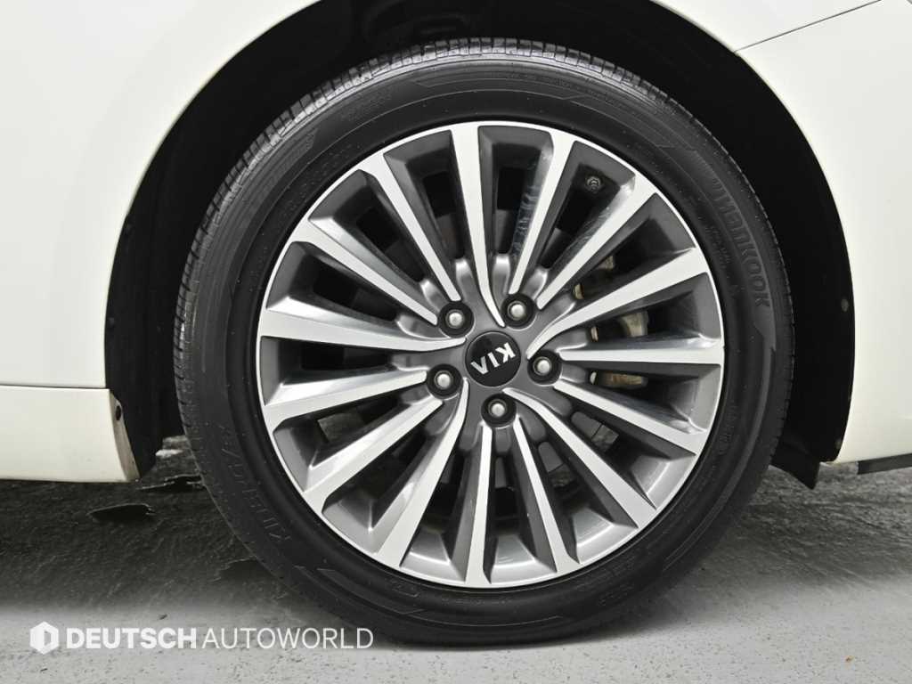 KIA K7 - Vista 5