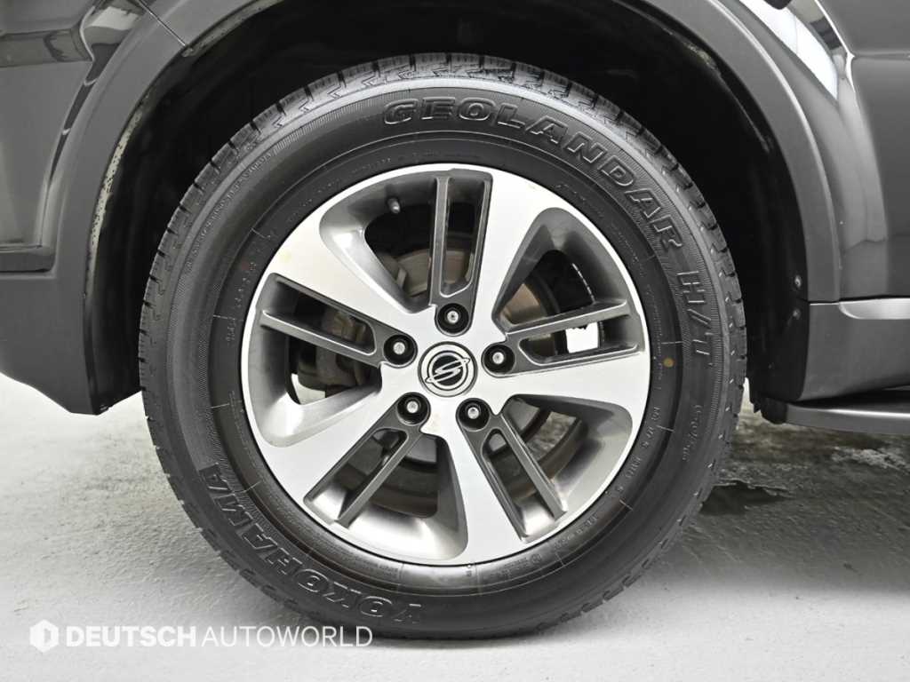 Ssangyong Rexton - Vista 5