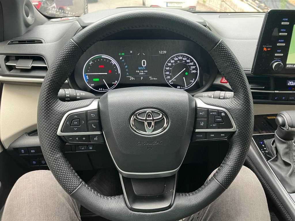 Toyota Siena 2024 Blanco - Importación desde Corea - HF Imports Iquique - Foto 14