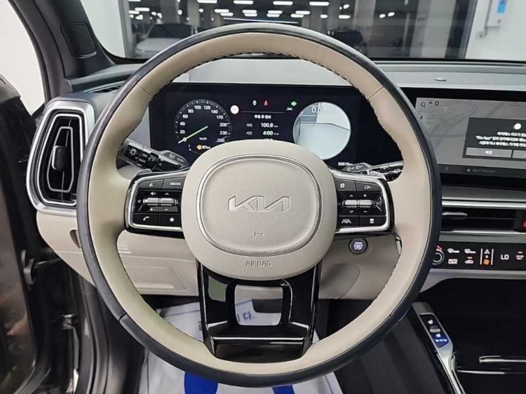 KIA Sorento - Vista 9