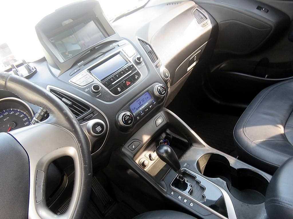 HYUNDAI Tucson - Vista 12