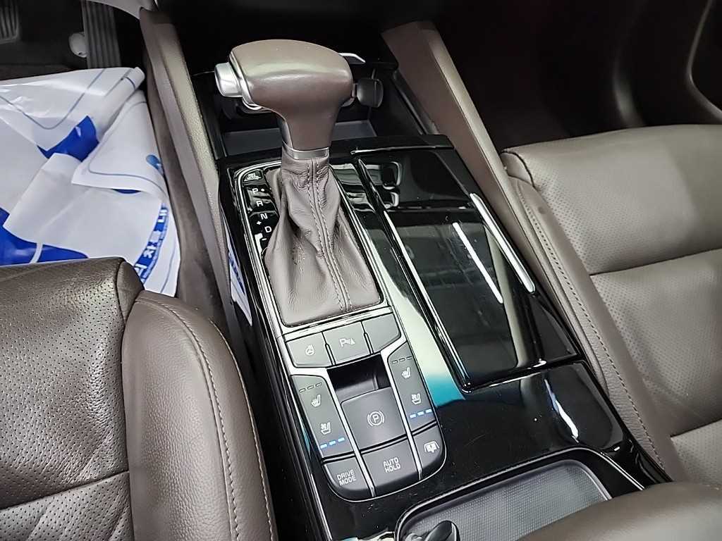 KIA K7 - Vista 8