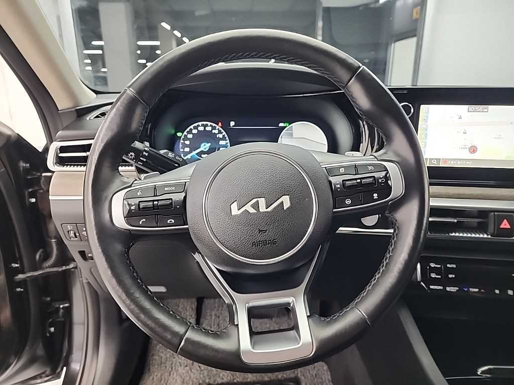 KIA K5 - Vista 9