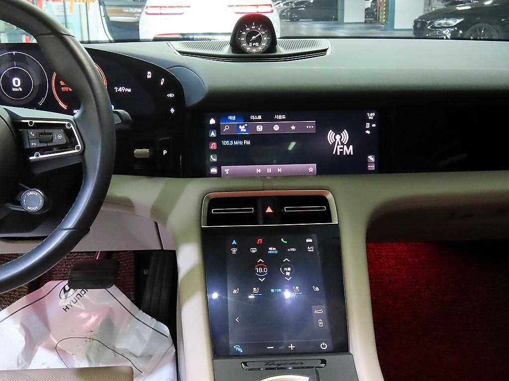 Porsche Taycan - Vista 11