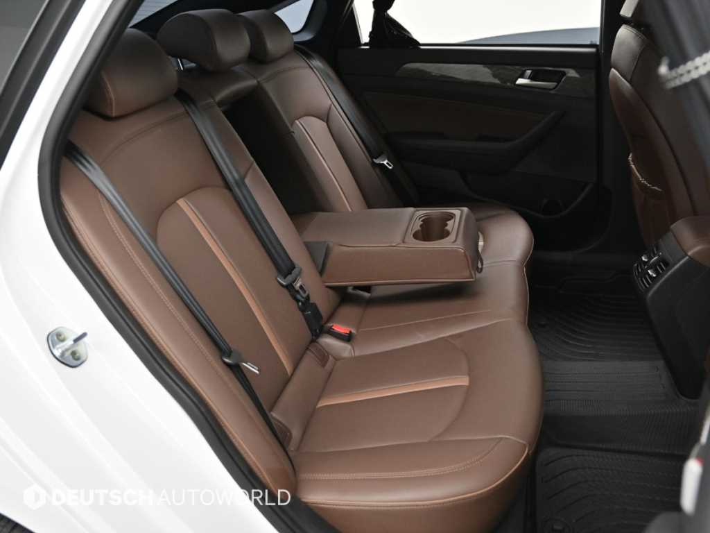 HYUNDAI Sonata - Vista 12