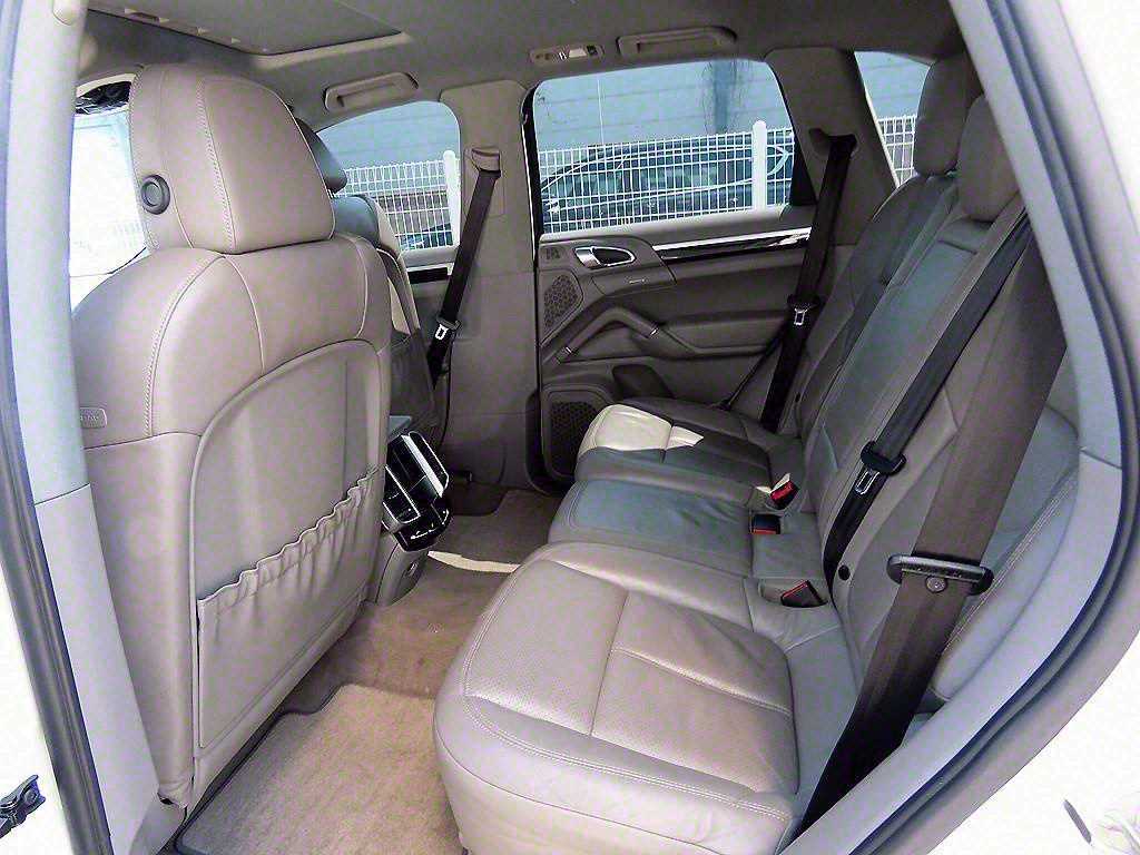 Porsche Cayenne - Vista 6