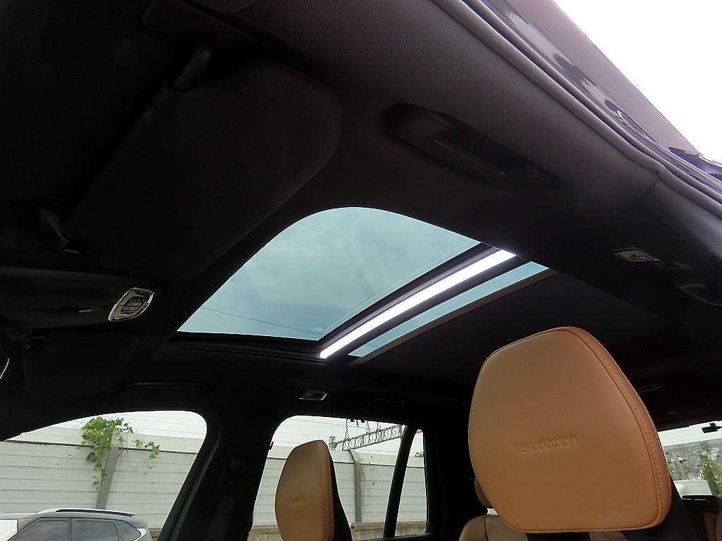 Volvo XC90 2019 Negro - Importación desde Corea - HF Imports Iquique - Foto 17