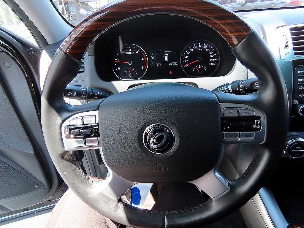 KIA Mohave - Vista 8