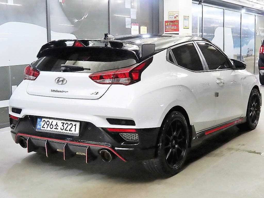 HYUNDAI Veloster - Vista 4
