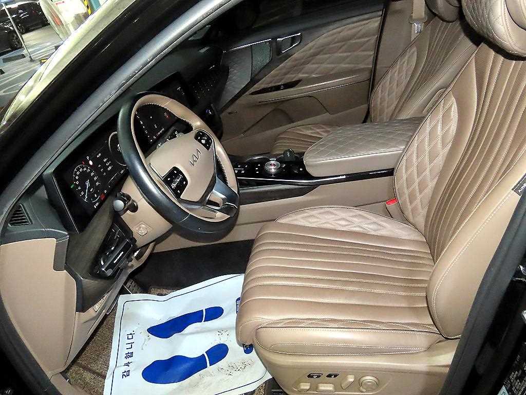 KIA K8 - Vista 6