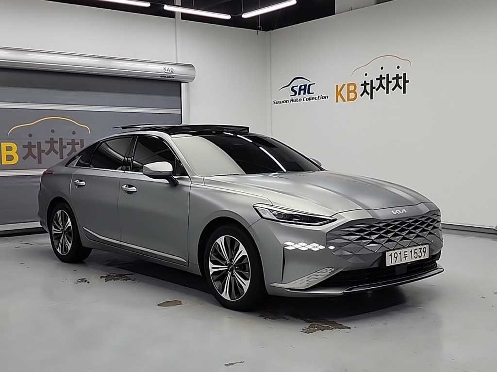 KIA K8 - Vista 4