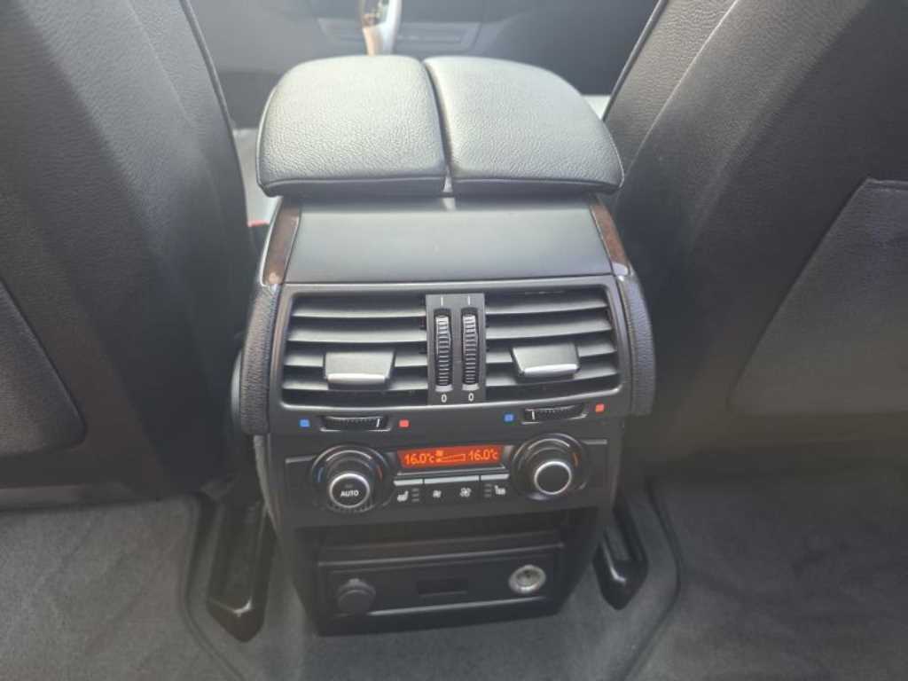BMW X5 - Vista 10